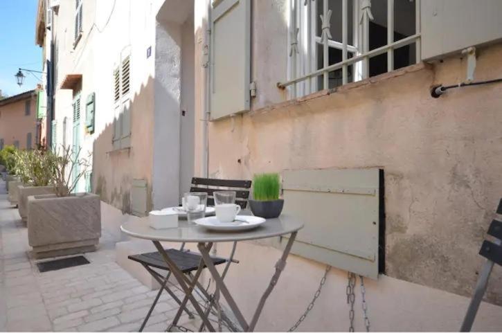 Appartement 3 Studios Centre Ville Saint Tropez Avec Parking Exterior foto